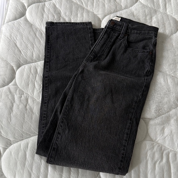 Universal Thread High Rise 90s Straight - Picture 5 of 6